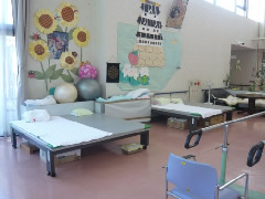 ²ð¸îÏ·¿ÍÊÝ·ò»ÜÀß ¤Ê¤¬¤¿¤¤Áñ¡¡¢¡µ¡Ç½·±Îý¼¼¢¢¡¡ÊÆþ½ê¡Ë ²ð¸îÏ·¿ÍÊÝ·ò»ÜÀß ¤Ê¤¬¤¿¤¤Áñ¤Ï°å»Õ¤È´Ç¸î»Õ¤Ë¤è¤ë·ò¹¯¥Á¥§¥Ã¥¯¡¢ÀìÌç¤ÎÎÅË¡»Î¤Ë¤è¤ë¥ê¥Ï¥Ó¥ê¥Æ¡¼¥·¥ç¥ó¤ò¹Ô¤¤¤Þ¤¹¡£¤Þ¤¿¡¢²ð¸î°÷¤¬³§ÍÍ¤ÎÆü¾ï¤ÎÀ¸³è¤Î¤ªÀ¤Ïäò¤µ¤»¤Æ¤¤¤¿¤À¤¤Þ¤¹¡£¤½¤Î¾¥ì¥¯¥ê¥¨¡¼¥·¥ç¥ó¤Ê¤ÉÍøÍѼԤ˹ç¤Ã¤¿²÷Ŭ¤ÊÎÅÍÜÀ¸³è¤¬¤Ç¤¤ë¤è¤¦¤ËÅØ¤á¤Þ¤¹¡£