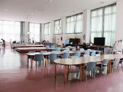 ²ð¸îÏ·¿ÍÊÝ·ò»ÜÀß ¤Ê¤¬¤¿¤¤Áñ¡¡ÂçÍá¾ì ²ð¸îÏ·¿ÍÊÝ·ò»ÜÀß ¤Ê¤¬¤¿¤¤Áñ¤Ï°å»Õ¤È´Ç¸î»Õ¤Ë¤è¤ë·ò¹¯¥Á¥§¥Ã¥¯¡¢ÀìÌç¤ÎÎÅË¡»Î¤Ë¤è¤ë¥ê¥Ï¥Ó¥ê¥Æ¡¼¥·¥ç¥ó¤ò¹Ô¤¤¤Þ¤¹¡£¤Þ¤¿¡¢²ð¸î°÷¤¬³§ÍÍ¤ÎÆü¾ï¤ÎÀ¸³è¤Î¤ªÀ¤Ïäò¤µ¤»¤Æ¤¤¤¿¤À¤¤Þ¤¹¡£¤½¤Î¾¥ì¥¯¥ê¥¨¡¼¥·¥ç¥ó¤Ê¤ÉÍøÍѼԤ˹ç¤Ã¤¿²÷Ŭ¤ÊÎÅÍÜÀ¸³è¤¬¤Ç¤¤ë¤è¤¦¤ËÅØ¤á¤Þ¤¹¡£