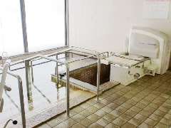 ²ð¸îÏ·¿ÍÊÝ·ò»ÜÀß ¤Ê¤¬¤¿¤¤Áñ¡¡ÂçÍá¾ì ²ð¸îÏ·¿ÍÊÝ·ò»ÜÀß ¤Ê¤¬¤¿¤¤Áñ¤Ï°å»Õ¤È´Ç¸î»Õ¤Ë¤è¤ë·ò¹¯¥Á¥§¥Ã¥¯¡¢ÀìÌç¤ÎÎÅË¡»Î¤Ë¤è¤ë¥ê¥Ï¥Ó¥ê¥Æ¡¼¥·¥ç¥ó¤ò¹Ô¤¤¤Þ¤¹¡£¤Þ¤¿¡¢²ð¸î°÷¤¬³§ÍÍ¤ÎÆü¾ï¤ÎÀ¸³è¤Î¤ªÀ¤Ïäò¤µ¤»¤Æ¤¤¤¿¤À¤¤Þ¤¹¡£¤½¤Î¾¥ì¥¯¥ê¥¨¡¼¥·¥ç¥ó¤Ê¤ÉÍøÍѼԤ˹ç¤Ã¤¿²÷Ŭ¤ÊÎÅÍÜÀ¸³è¤¬¤Ç¤¤ë¤è¤¦¤ËÅØ¤á¤Þ¤¹¡£